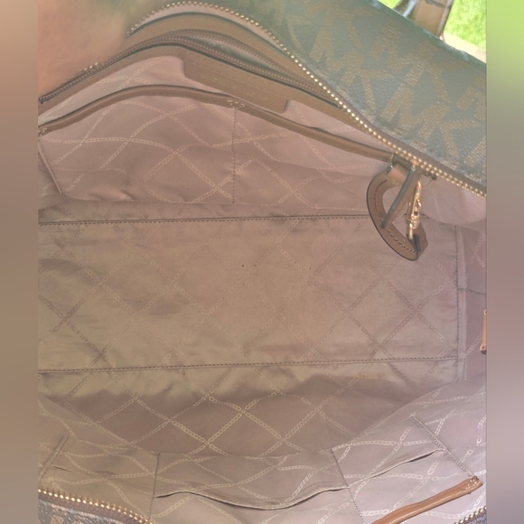 Michael Kors Signature Sinclair East West Tote Leather Handbag Women Rare - Picture 12 of 16